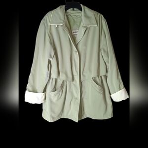 Green and White Trench Coat with Notched Lapel Collar